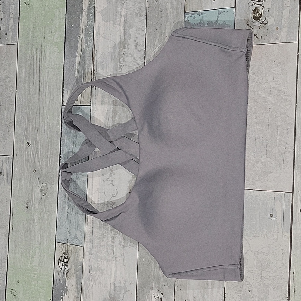 Lululemon Gray Sports Bra sz 36C